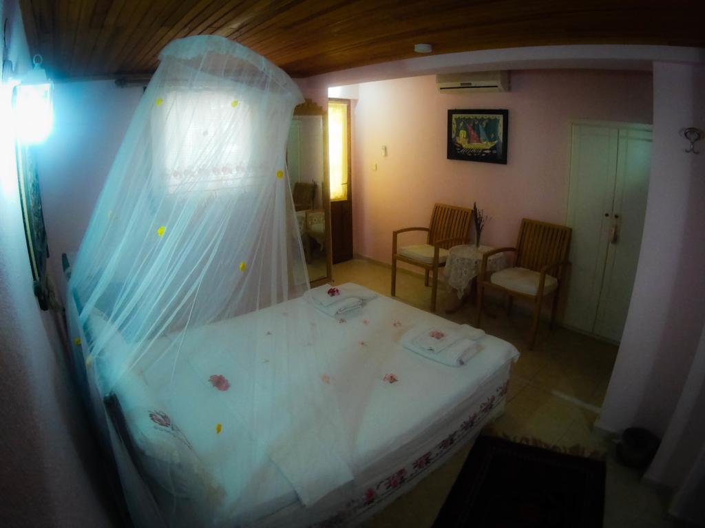 Antik Motel Alaçatı Buitenkant foto